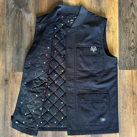 Vans X Courage Adams Drill Chore Vest

Size Medium - Picture 4 of 10